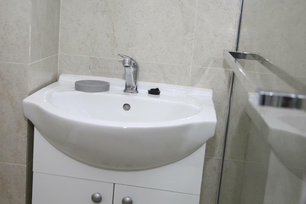 Schick Apartment سيبيو المظهر الخارجي الصورة
